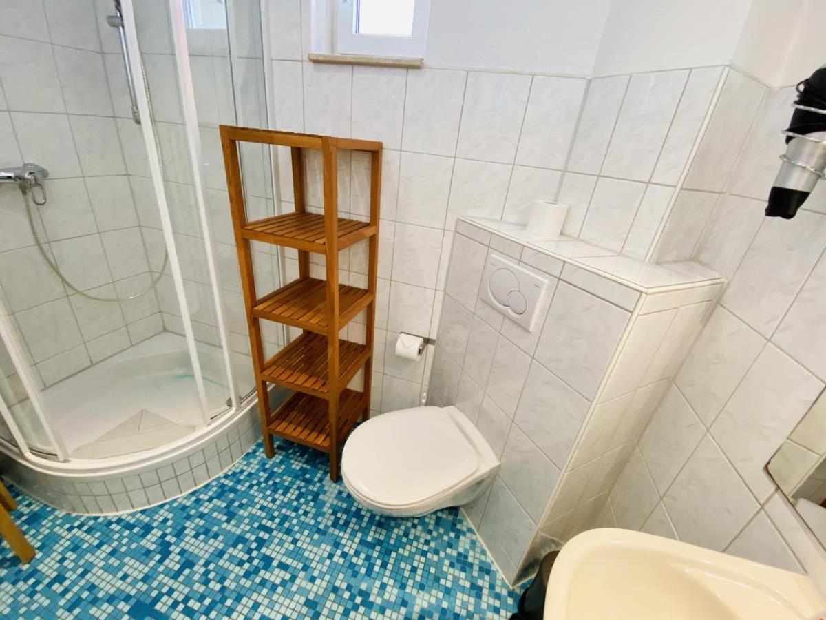 Kapitaenshaus Froehlich/Felix Apartment Rostock Bagian luar foto